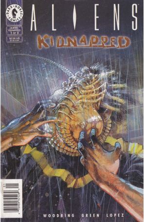 Aliens: Kidnapped 1 (Newsstand) published by Dark Horse