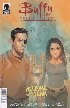 Buffy the Vampire Slayer Season 9 16 (Newsstand) published by Dark Horse with cover art by Phil Noto