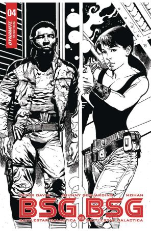 Battlestar Galactica: BSG vs. BSG 4E published by Dynamite with cover art by Roberto Castro