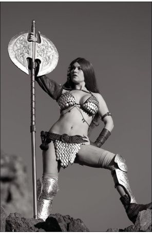 Red Sonja: Black, White, Red 5K published by Dynamite